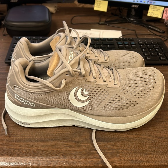 Topo Athletic Phantom 3 - Picture 5 of 12